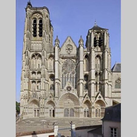 Appartement Entier Bourges Avaricum Centre Ville Exterior photo